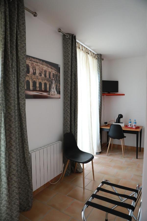 Mas De Brignon, Chambres D'Hotes, Marguerittes, Gard エクステリア 写真